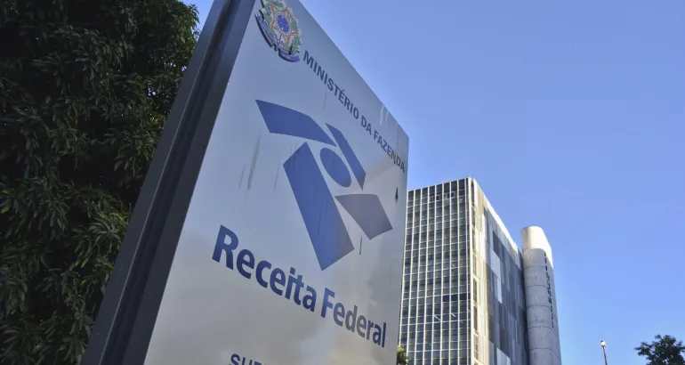 Receita Federal expede “Aviso para Regularização de Obras” a quase 25 mil contribuintes.